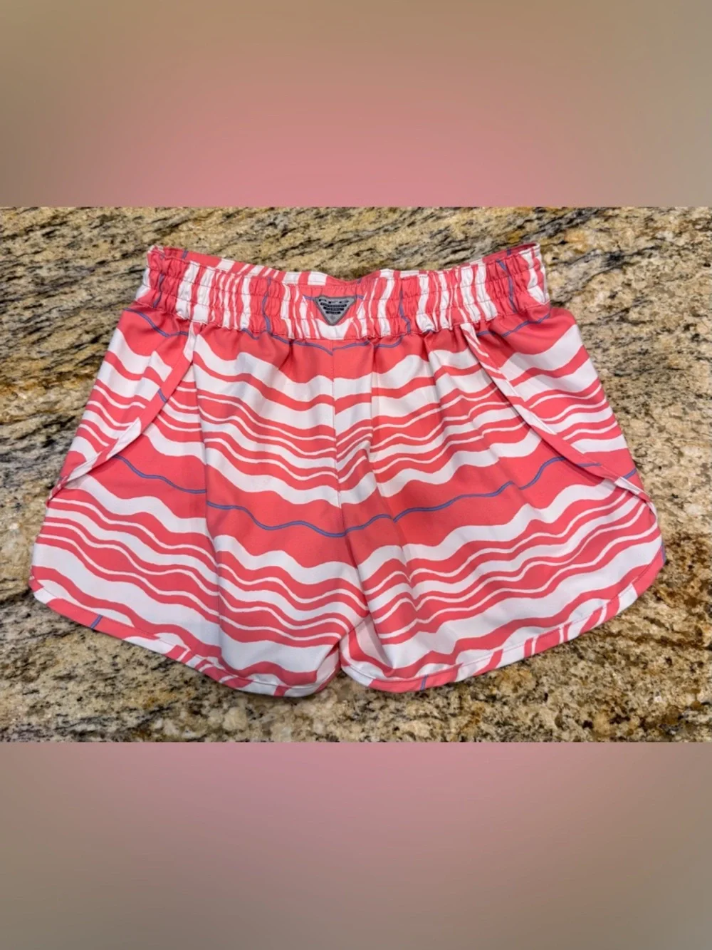 Columbia Women's PFG Cool Coast II Wave Stripe Board Shorts Women’s Size S - Picture 2 of 11